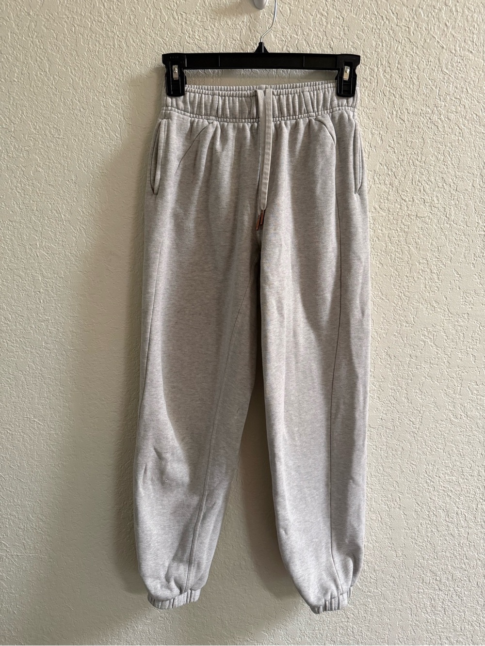 lululemon athletica Heather Light Gray Drawstring Joggers